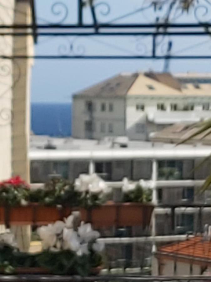 Costa E Mare Apartment Savona Ngoại thất bức ảnh
