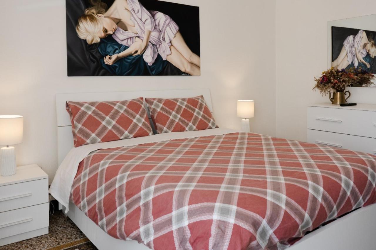 Costa E Mare Apartment Savona Ngoại thất bức ảnh